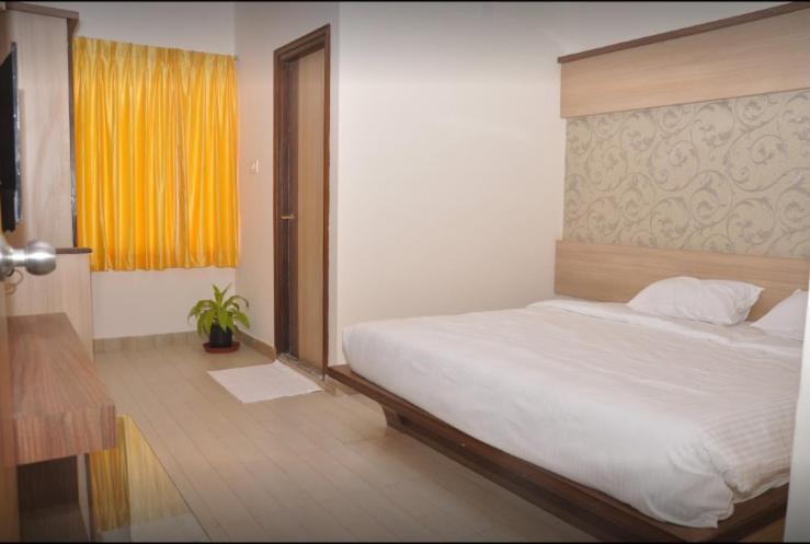 Hotel Sakthi Residency Hosur Luaran gambar